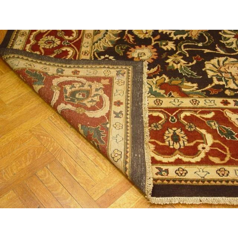 Hand Knotted Wool Oriental Rug