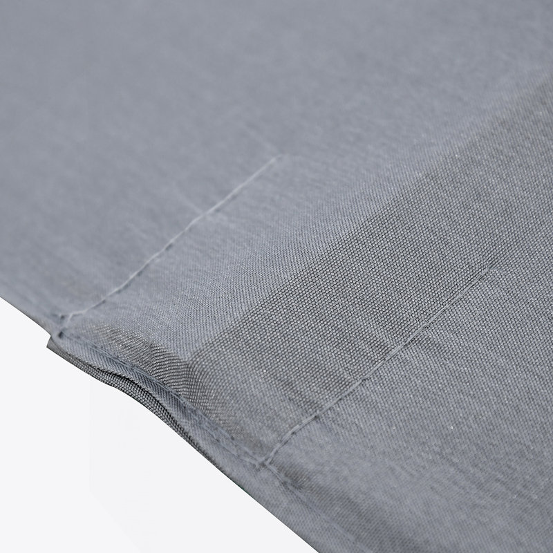 Parasol d'extérieur polyvalent avec lumières DEL et fonction d'inclinaison réglable, Gris