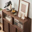 Petite armoire d'appoint en verre sur pied