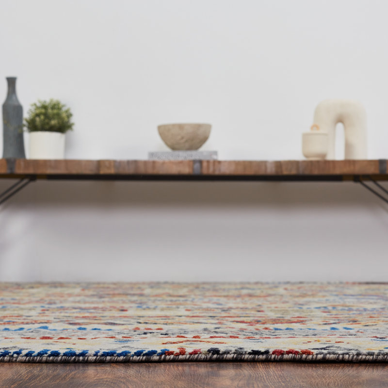 Mesa Mirage Hand Knotted Area Rug, Rectangle 4' x 6'