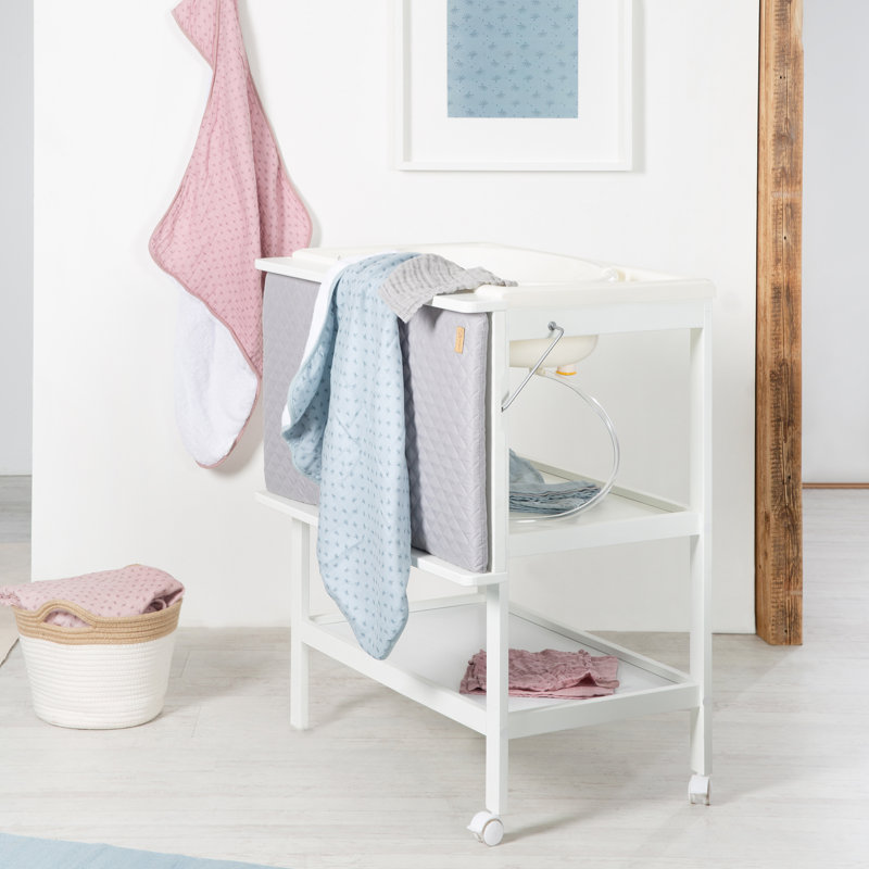 Mick Changing Table