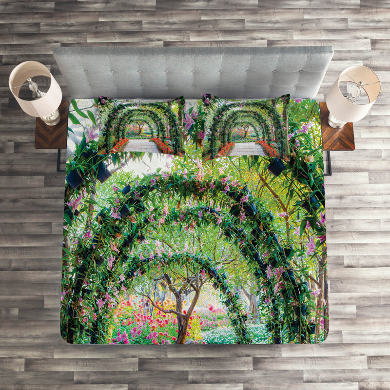 Farmhouse / Country Polyester Coverlet