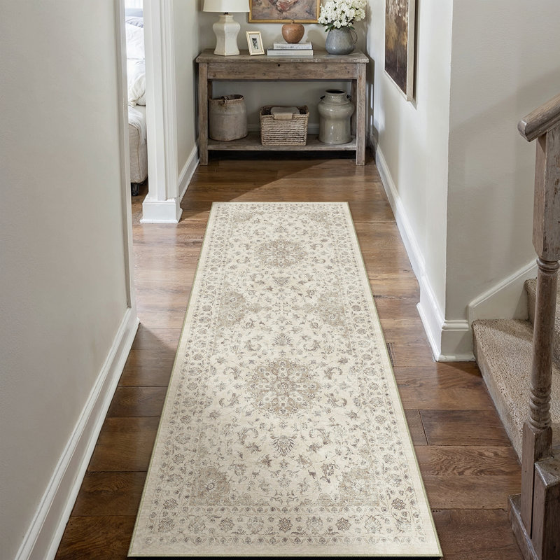 Elegant Vintage Floral Design Area Rug for Living Room, Runner 2'3" x 7'6"