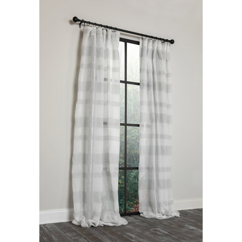 Panneau de rideau simple semi-diaphane avec passe-tringle Waqar, 54 po x 120 po