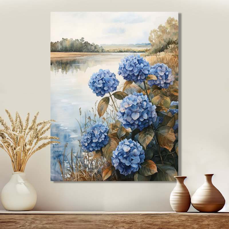 Hydrangées par la berge I - impression d'hortensias sur métal, H 40 po x l 30 po