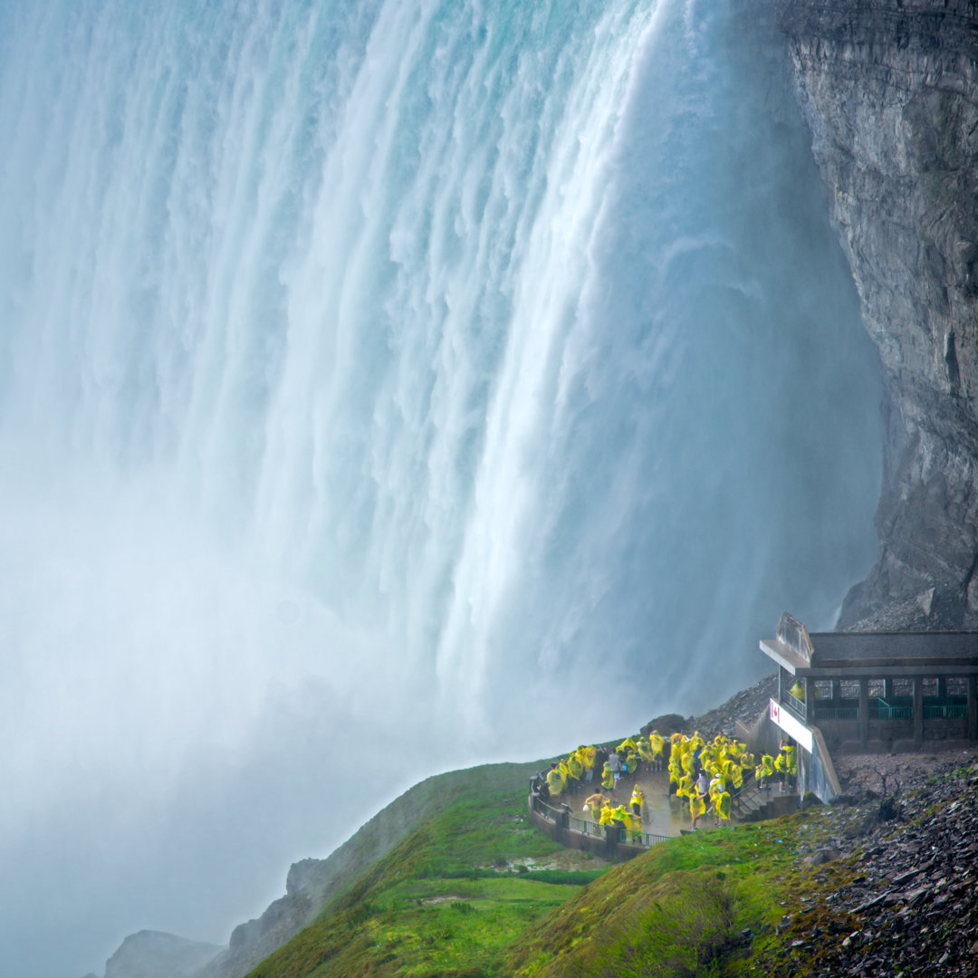 Reise hinter die Niagarafälle Kanada