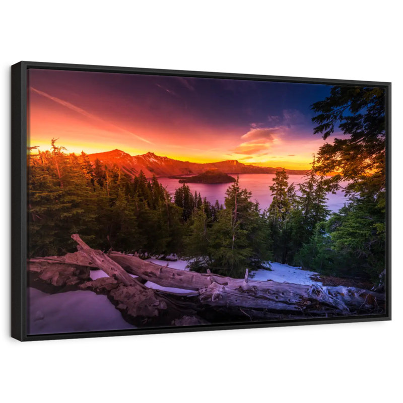 Majestic Crater Lake Sunset, 19 po x 13 po, Cadre flottant noir