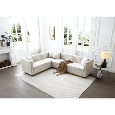 Canapé modulaire beige pour le salon - 6 places, velours à rainures verticales, revêtement moderne avec 4 coussins en velours capitonné