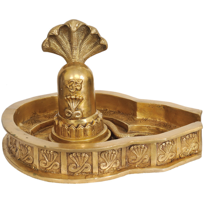 Debborah Shiva Linga avec un serpent à cinq capuchons le couronnant