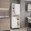 Garde-manger avec deux portes et plusieurs compartiments de rangement