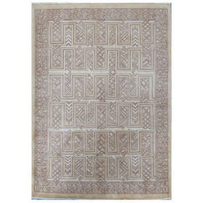 Hand-Knotted High-Quality Beige Area Rug