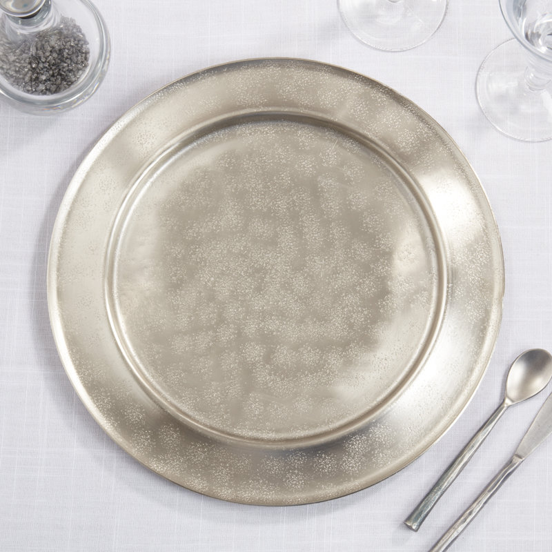 Silver Polished Rimmed Aluminum Charger Set