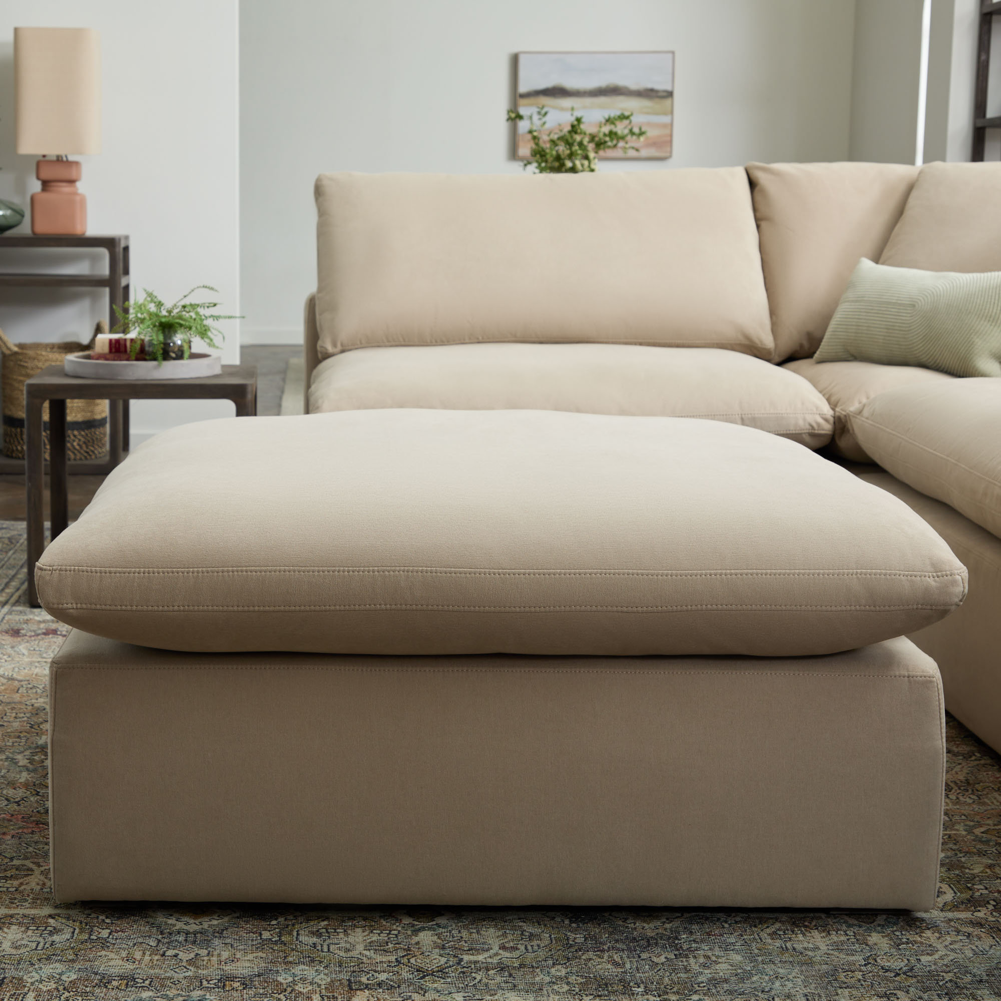 Ottoman, Almond
