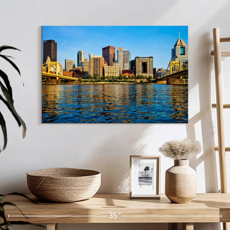 Silhouette de Sirci Pittsburgh, H 16 po x l 24 po