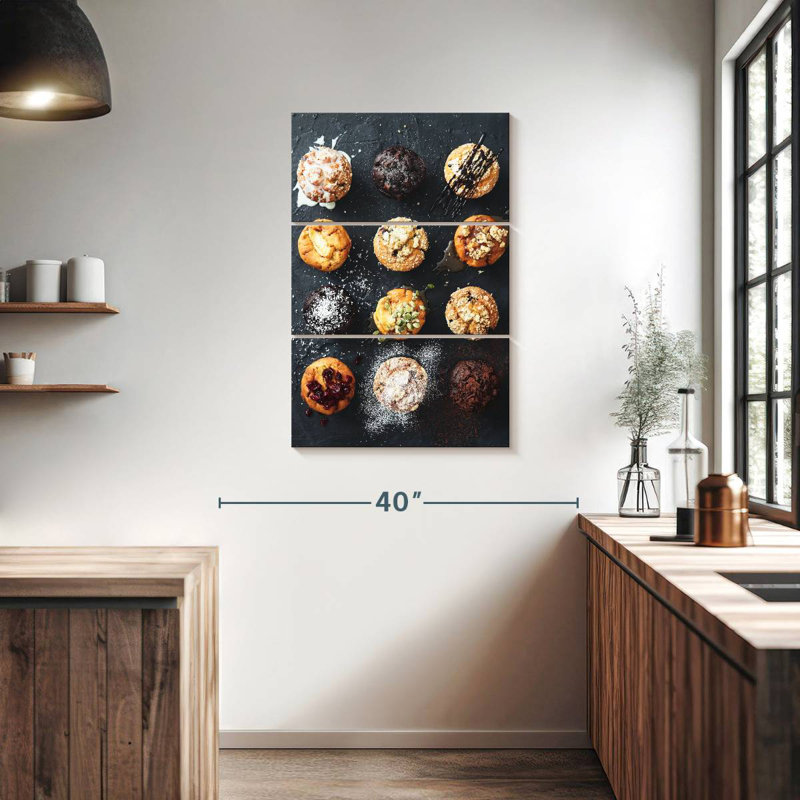Yarlin Muffins, 38" H x 24" W