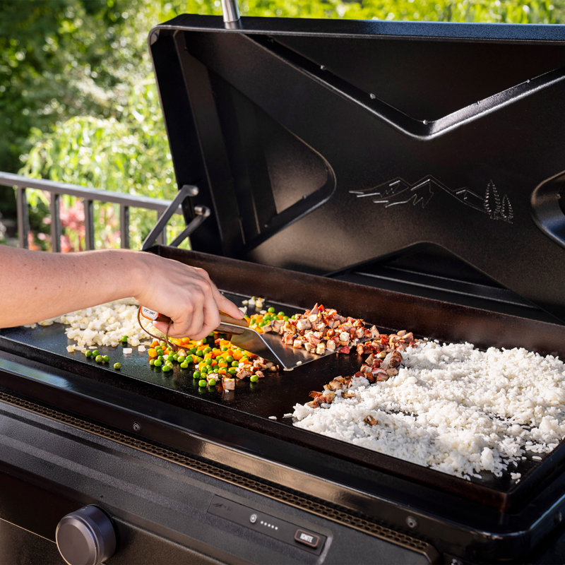 Traeger Flatrock 3 Zone Griddle