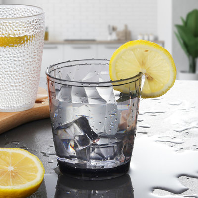 Gobelets en plastique, verres incassables de 10,1 oz, verres en acrylique, verres à cocktail réutilisables, gobelets d'eau portatifs de 10 oz pour jus, bière, pique-nique au lait, camping, paquet de 4