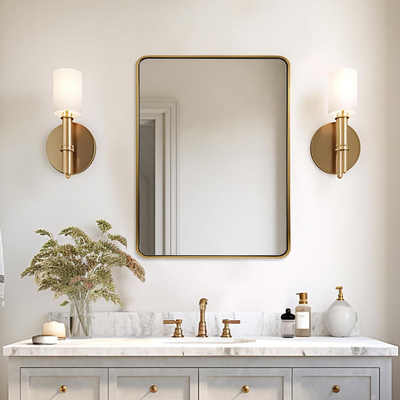 Miroir de salle de bain rectangulaire contemporain | Cadre épais en acier inoxydable, 36 po x 28 po, Or brossé