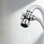 Accessoire de pulvérisateur de robinet avec valve de dérivation à 3 voies, tuyau en acier inoxydable de 4,9 pi et 3 modes de pulvérisation pour l'évier de cuisine, la douche pour animaux de compagnie, le lavage des cheveux et la salle de lavage