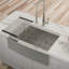Évier de cuisine de 24 po - Tablier simple en acier inoxydable 24 x 21 x 10 avec cuve frontale 10 de calibre 16, construction T304, guide d'eau en forme de X, coin arrondi R10, revêtement, coussin en caoutchouc de 3 m, livré avec grille à vaisselle,