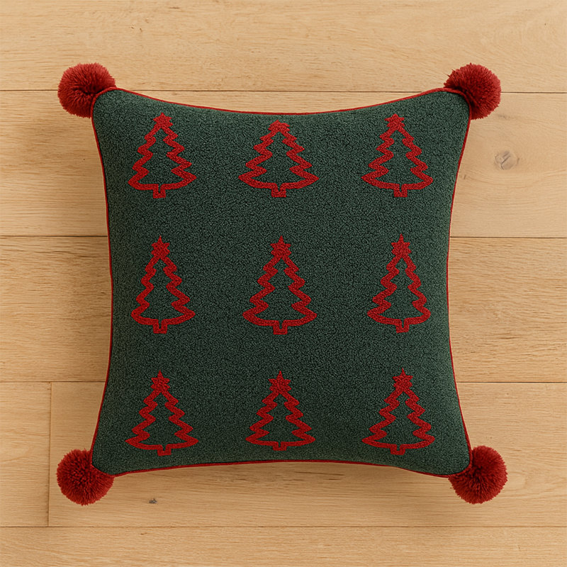 Housse pour coussin décoratif de Noël Soft Boucle Holiday brodée avec pompon 18 po x 18 po