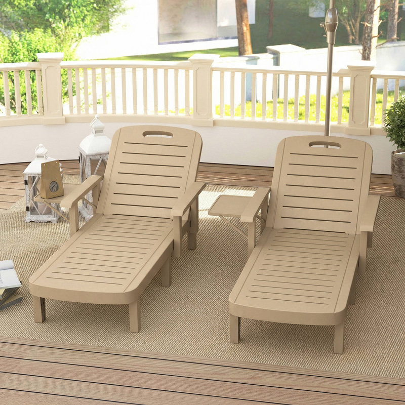 Outdoor Lounge Chair, Khaki