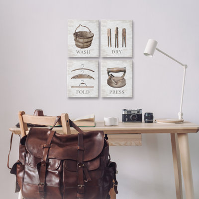 «Rustic Heirloom Laundry», ensemble de 4 toiles murales par Raye Allison Creations