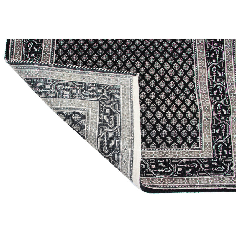 Oriental Area Rug, Rectangle 2'11" x 5'1"