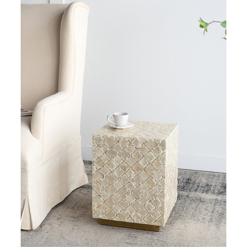 Tabouret carré 14 po x 14 po x 18 po, crème, motif, base en laiton, convient aux espaces intérieurs