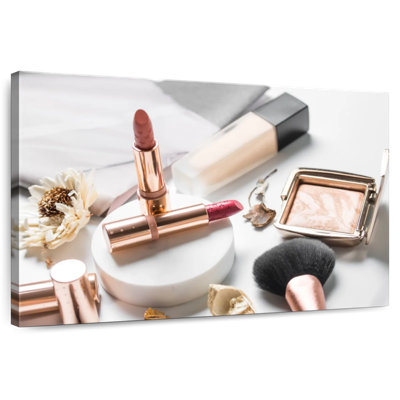 Shuttleworth Luxury Makeup