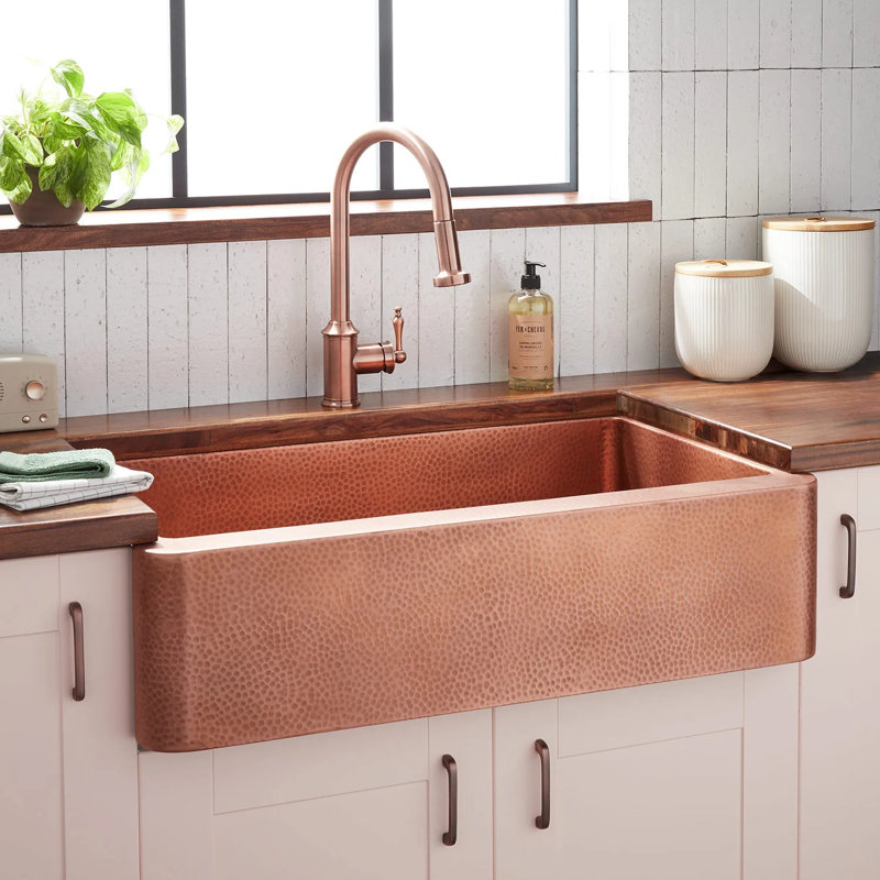 36" Fiona Hammered Copper Farmhouse Sink