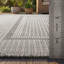 Tapis intérieur/extérieur géométrique gris/blanc résistant aux UV-671766036