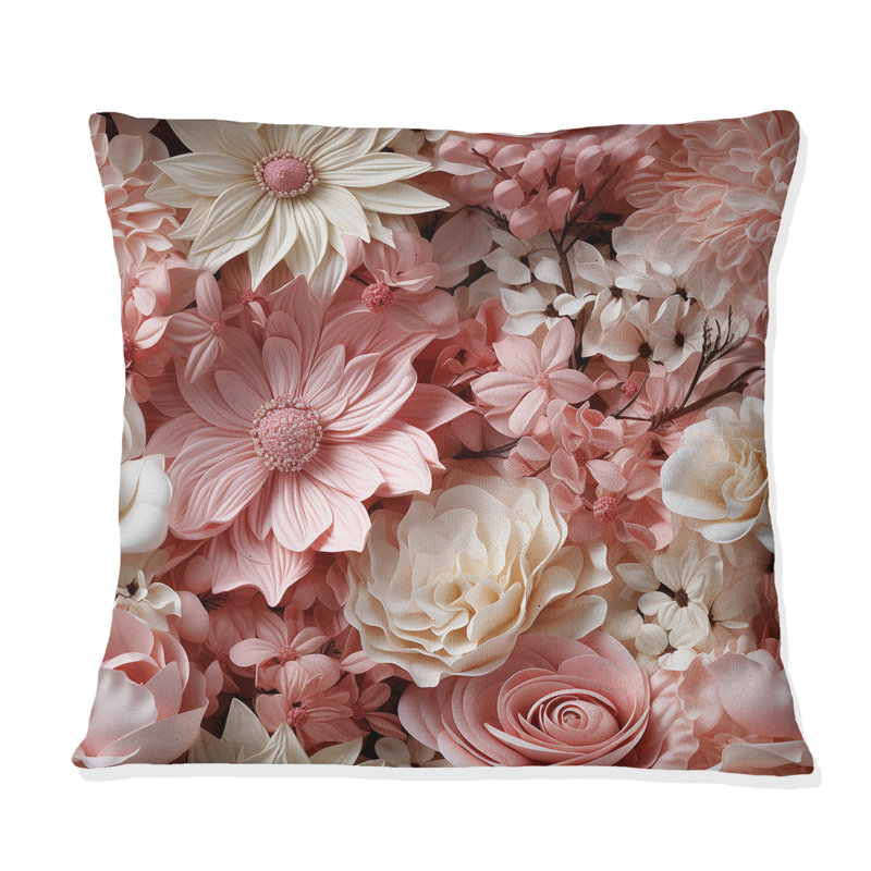 Coussin décoratif rose et blanc avec dentelle romantique «Whispers Flowers I», H 16 po x l 16 po