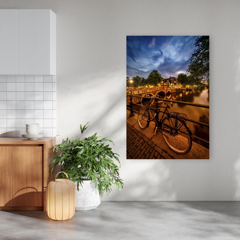 «Amsterdam Night Vélo Peaceful Romantic Serene Architecture City», reproduction d'art murale, 60" H x 40" W