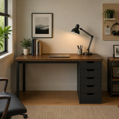 Bureau d'ordinateur 47 po à 5 tiroirs