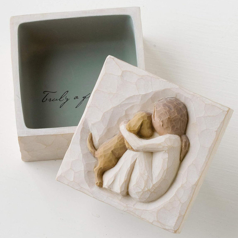 Sculpted Hand-Painted Keepsake Box,TRUE
