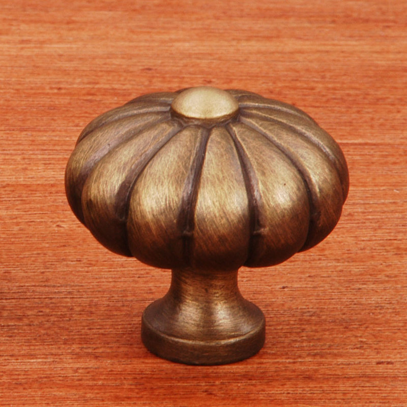 CK Series Knob, Antique English, Small