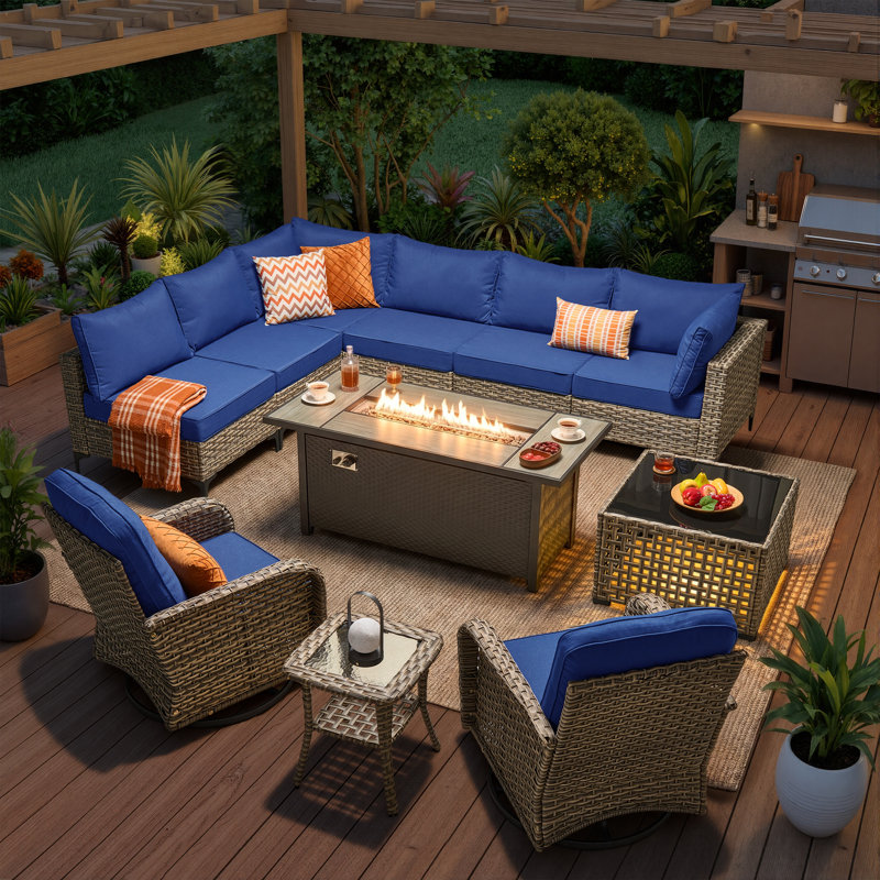 Ensemble de conversation extérieur en résine tressée de 11 pièces avec table de foyer au propane et éclairage solaire, Marine