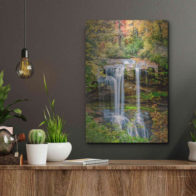 «Smoky Mountains Autumn Waterfall 2» par Grace Fine Arts, art mural en métal