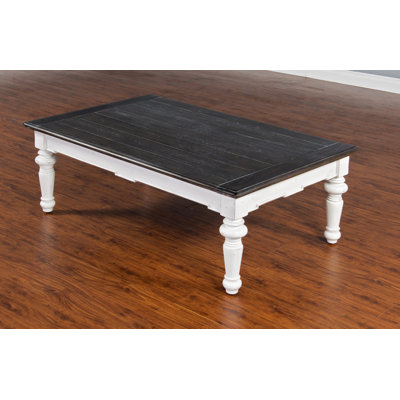 Table basse en bois massif Grenadier