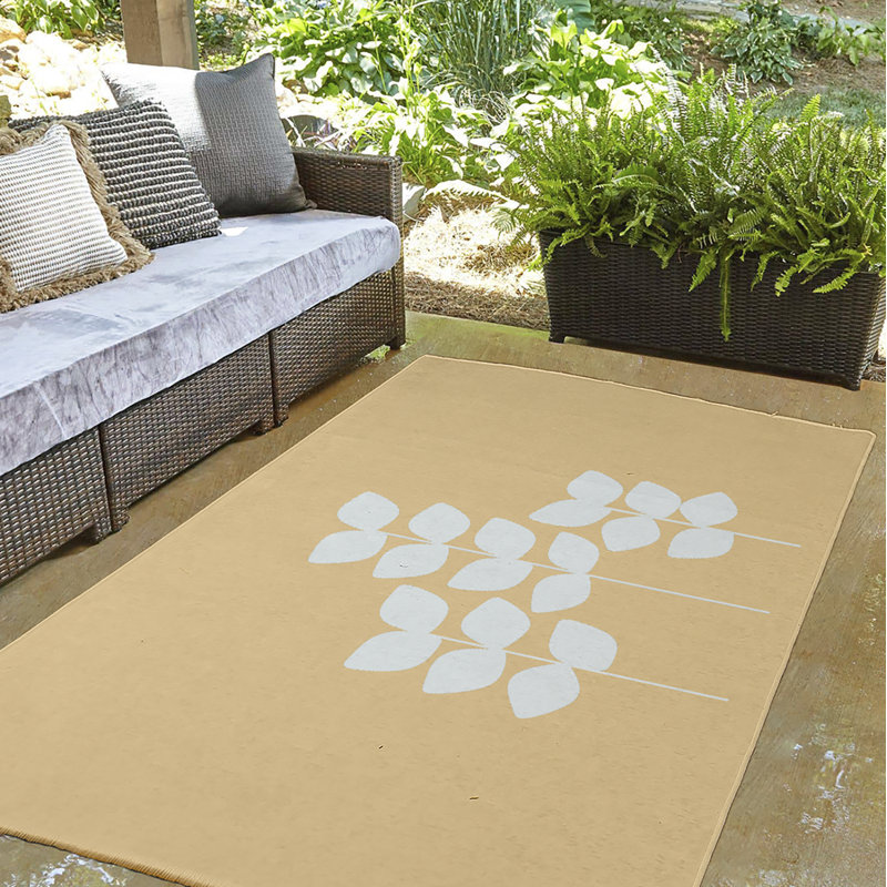 Chenille Floral Indoor Rug, Round 5'