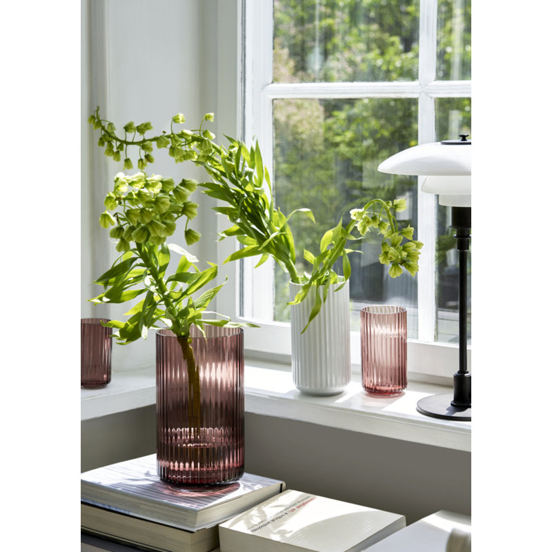 Handcrafted Glass Table Vase, 9.8" H x 5.9" W x 5.9" D, Burgundy