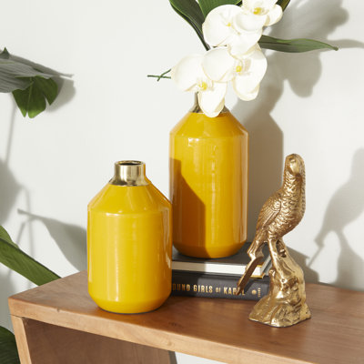 Vase en fer Cole and Grey