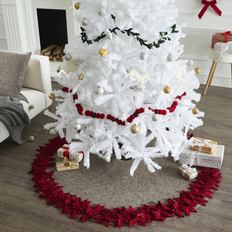 Overlapping Flowers Christmas Tree Skirt - natural with red-60"