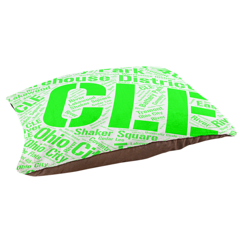 Coussin de chien « districts », Moyen (H 9,5 po x l 28 po x P 18 po), Cleveland, Vert