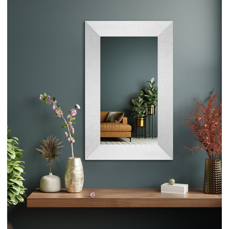 Miroir mural Maci Eileen, Tungstène argent, 33 po x 28 po