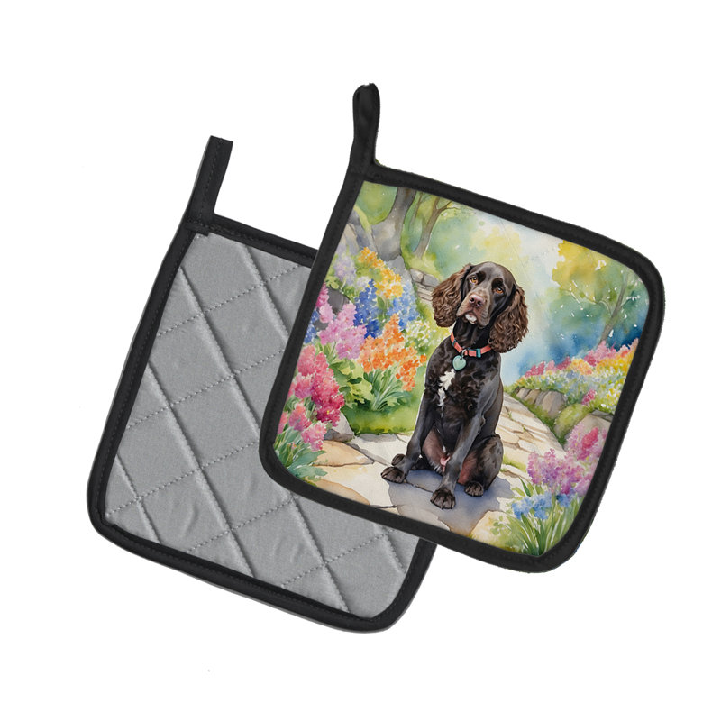 Caroline's Treasures Floral Polyester Potholder Set