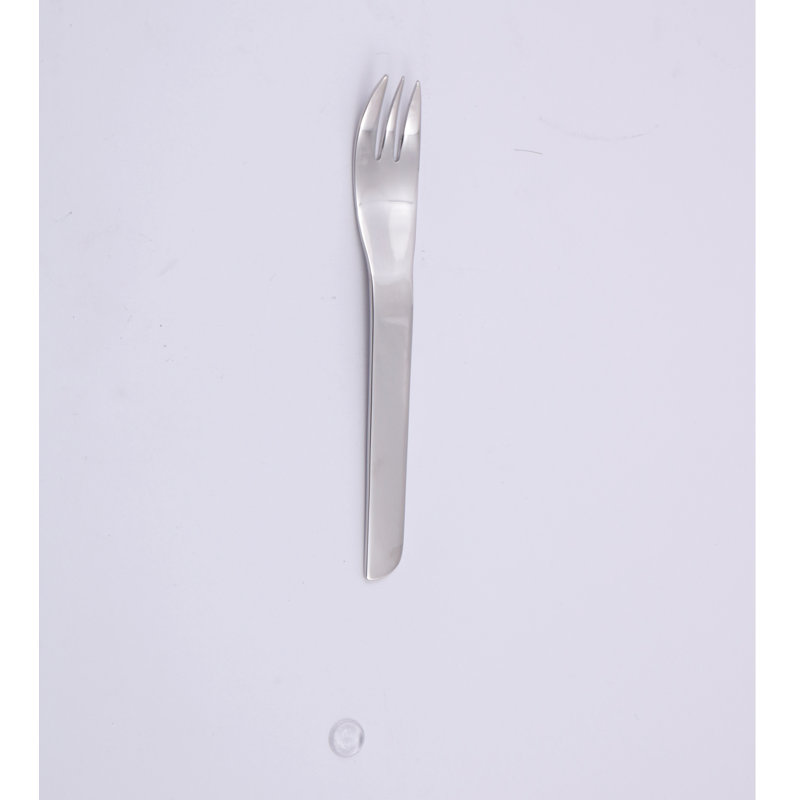 Katja Flatware, Ice