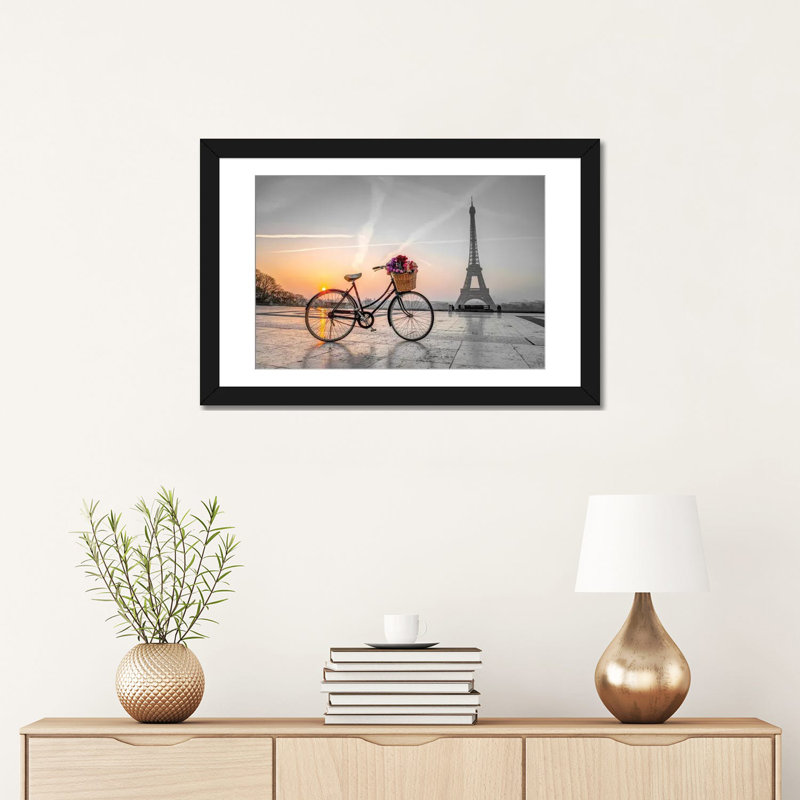 « paris ix », impression sur toile, H 16 po x l 24 po x P 1 po, Papier d'art encadré noir, Blanc
