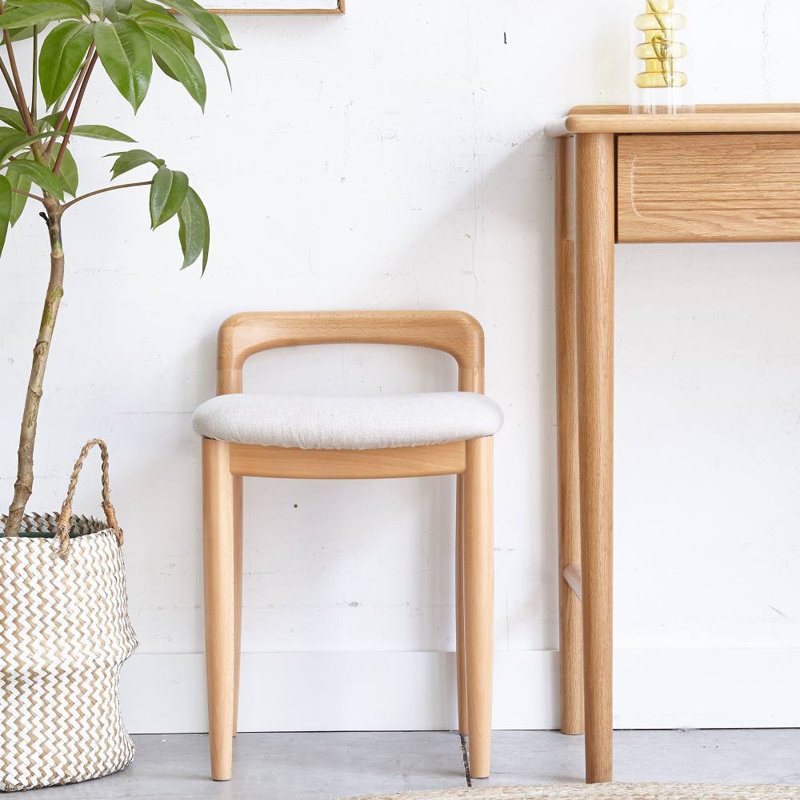 Make-up Stool (Natural)